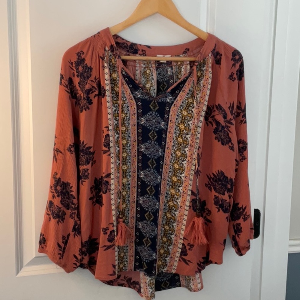 Mason & Belle Boho Floral Printed Top With Bead And Tassel Ties Size Large